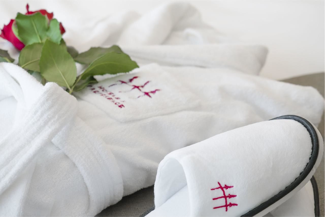 Отель Hotels & Preference Hualing Tbilisi Тбилиси