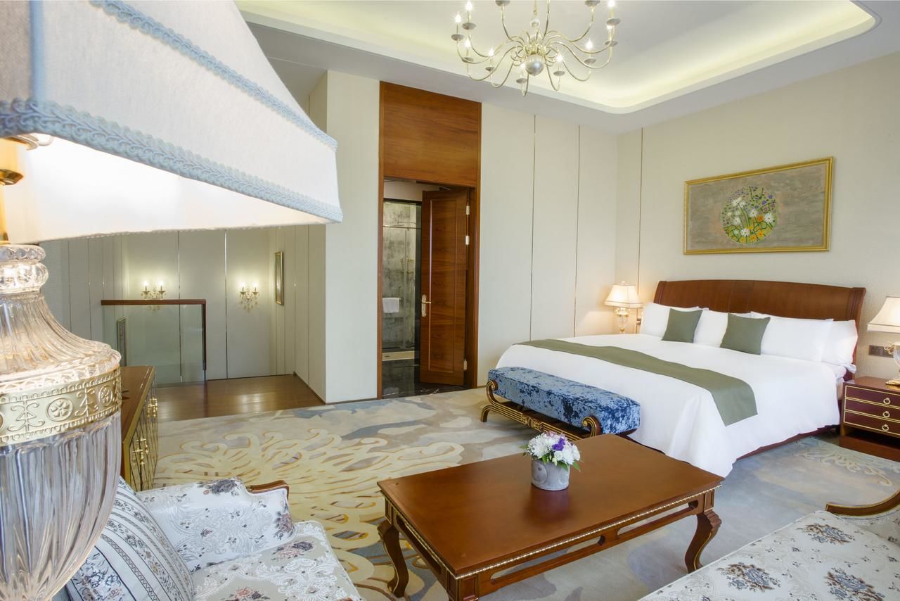 Отель Hotels & Preference Hualing Tbilisi Тбилиси-42