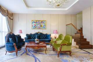 Отель Hotels & Preference Hualing Tbilisi Тбилиси Двухуровневый люкс-5