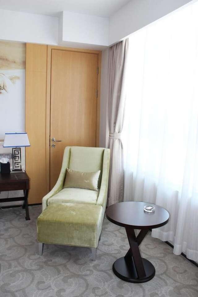 Отель Hotels & Preference Hualing Tbilisi Тбилиси-15
