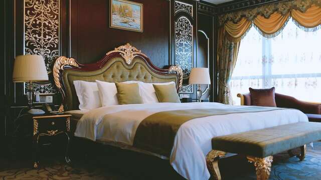 Отель Hotels & Preference Hualing Tbilisi Тбилиси-24